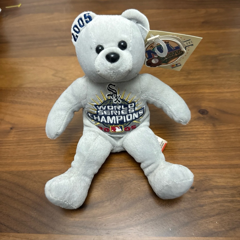 2005 White Sox World Series Champions Team Beans Collectable Gray Bear